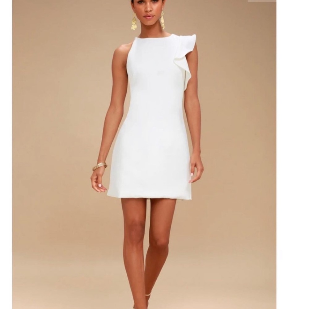 White large Lulu’s dress